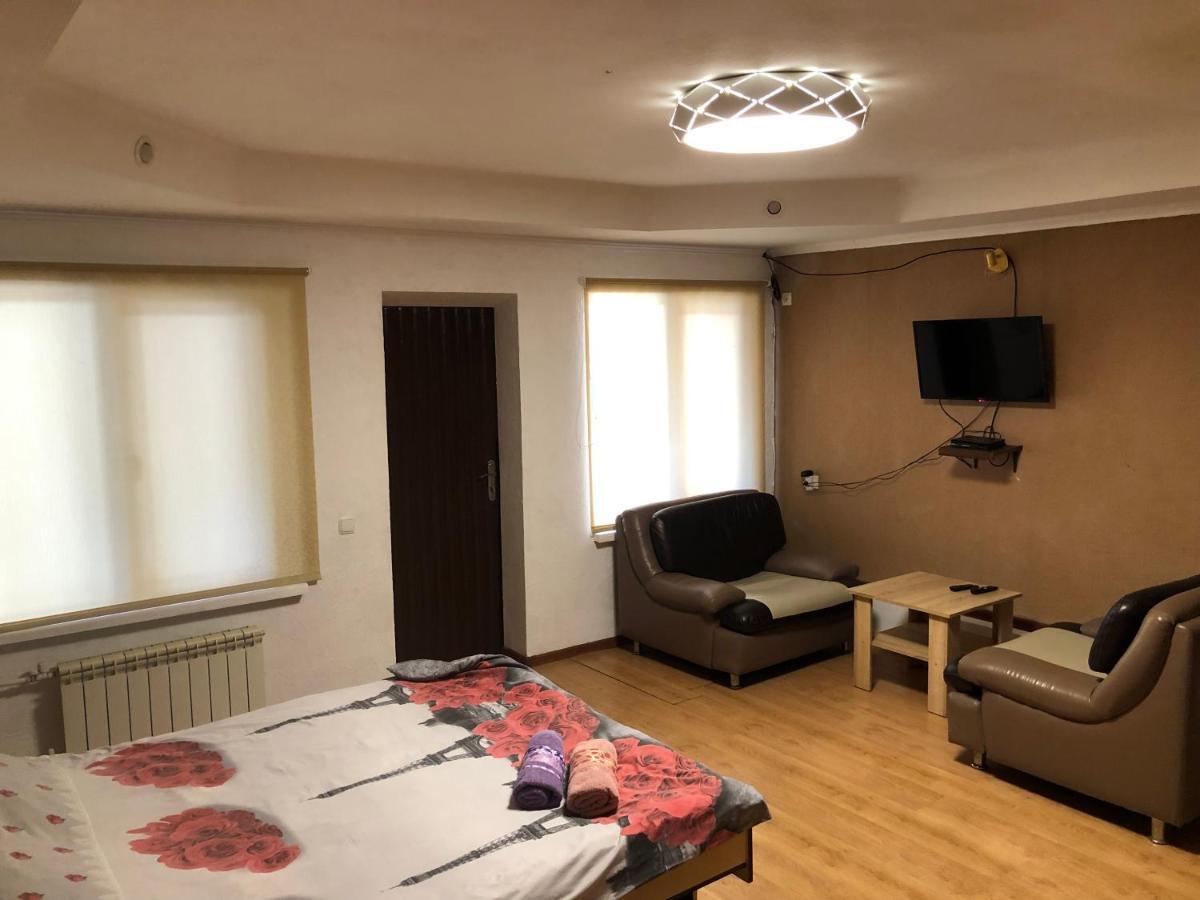 Mini-Hotel Аул Zaporizhia Esterno foto