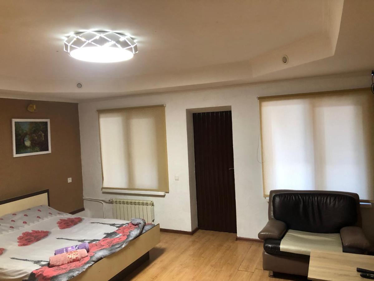 Mini-Hotel Аул Zaporizhia Esterno foto